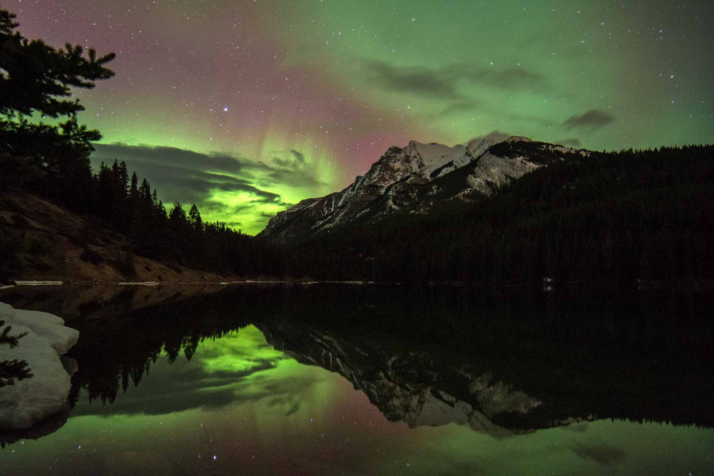 'Aurora in Banff.' photo CC by Colin 1559, 2017.